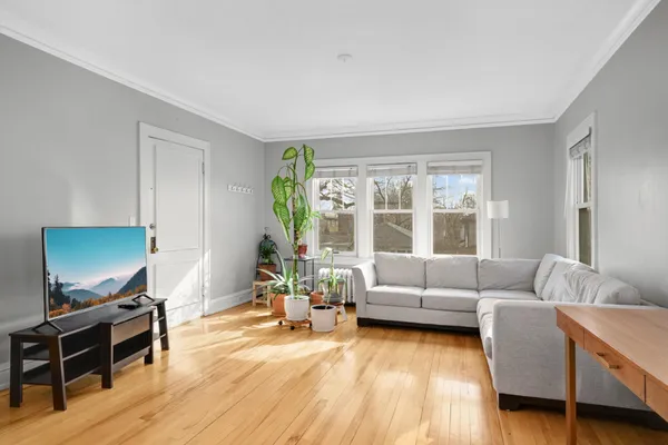 $234,990 | 3542 Garfield Avenue, Unit 4, Minneapolis, MN 55408