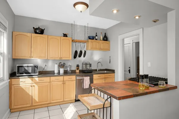 $234,990 | 3542 Garfield Avenue, Unit 4, Minneapolis, MN 55408