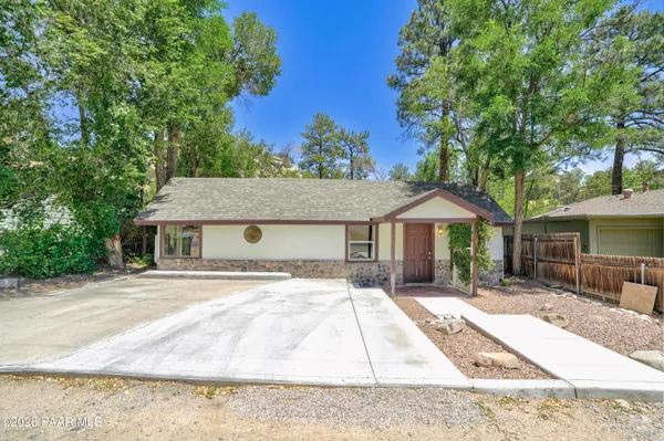 $489,999 | 1548 Oregon Avenue, Prescott, AZ 86305