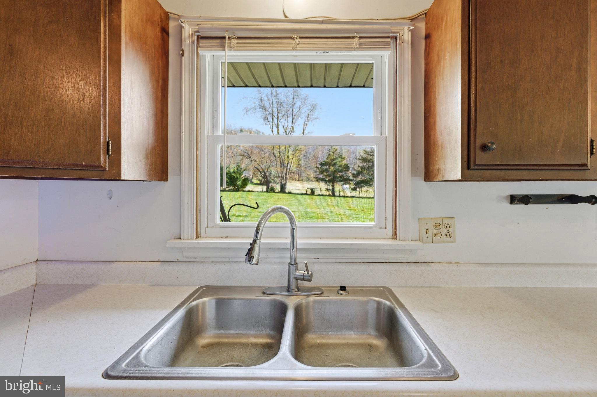 4881 Ida Road Luray, VA 22835 - Photo 11 of 78