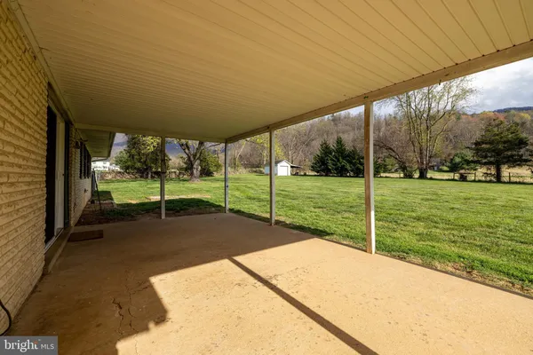 $269,900 | 4881 Ida Road, Luray, VA 22835