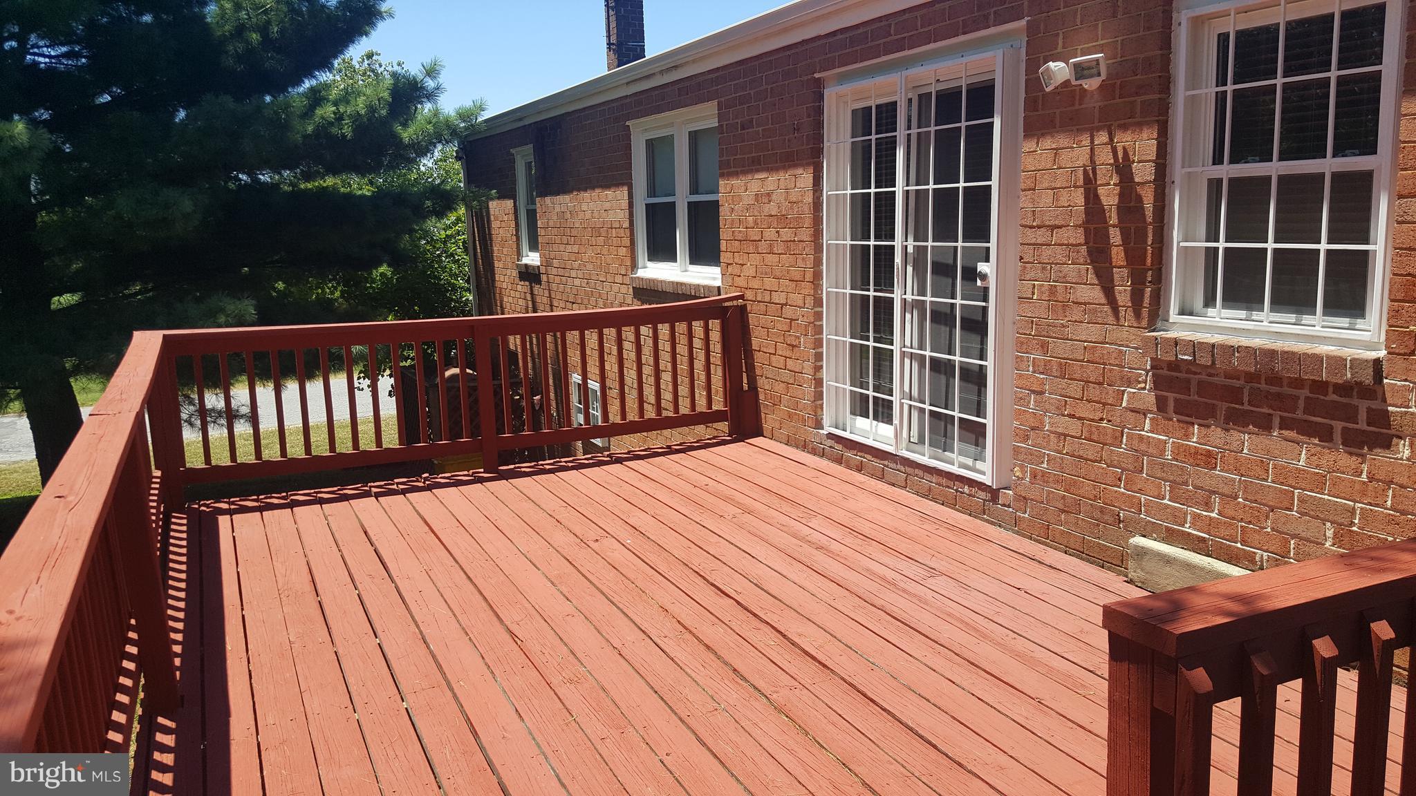 13106 Gerry Road Clinton, MD 20735 - Photo 26 of 30 Rear Deck