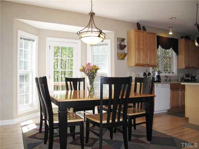 217 Plyersmill Road Cary, NC 27519 - Photo 8 of 19 Gallery Image 8