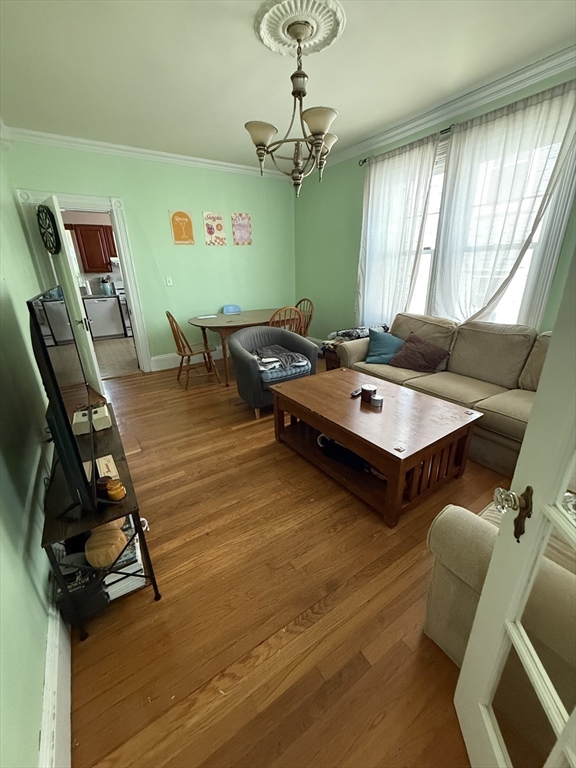 3 Hillside Avenue Boston, MA 02130 - Photo 4 of 20