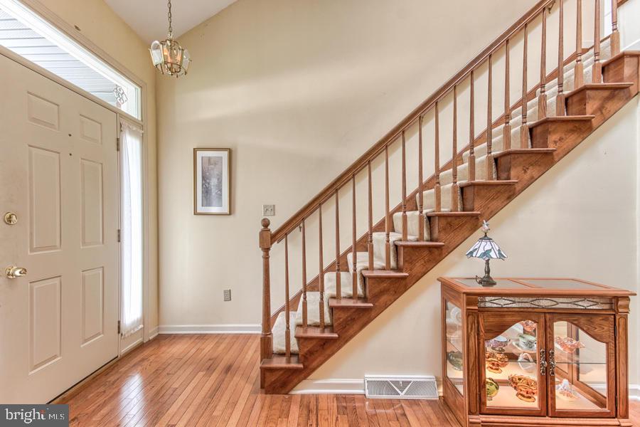 102 Chelsea Loop Lancaster, PA 17602 - Photo 4 of 55 Gallery Image 4