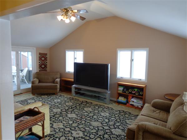 52 Beverly Road Natick, MA 01760 - Photo 9 of 13
