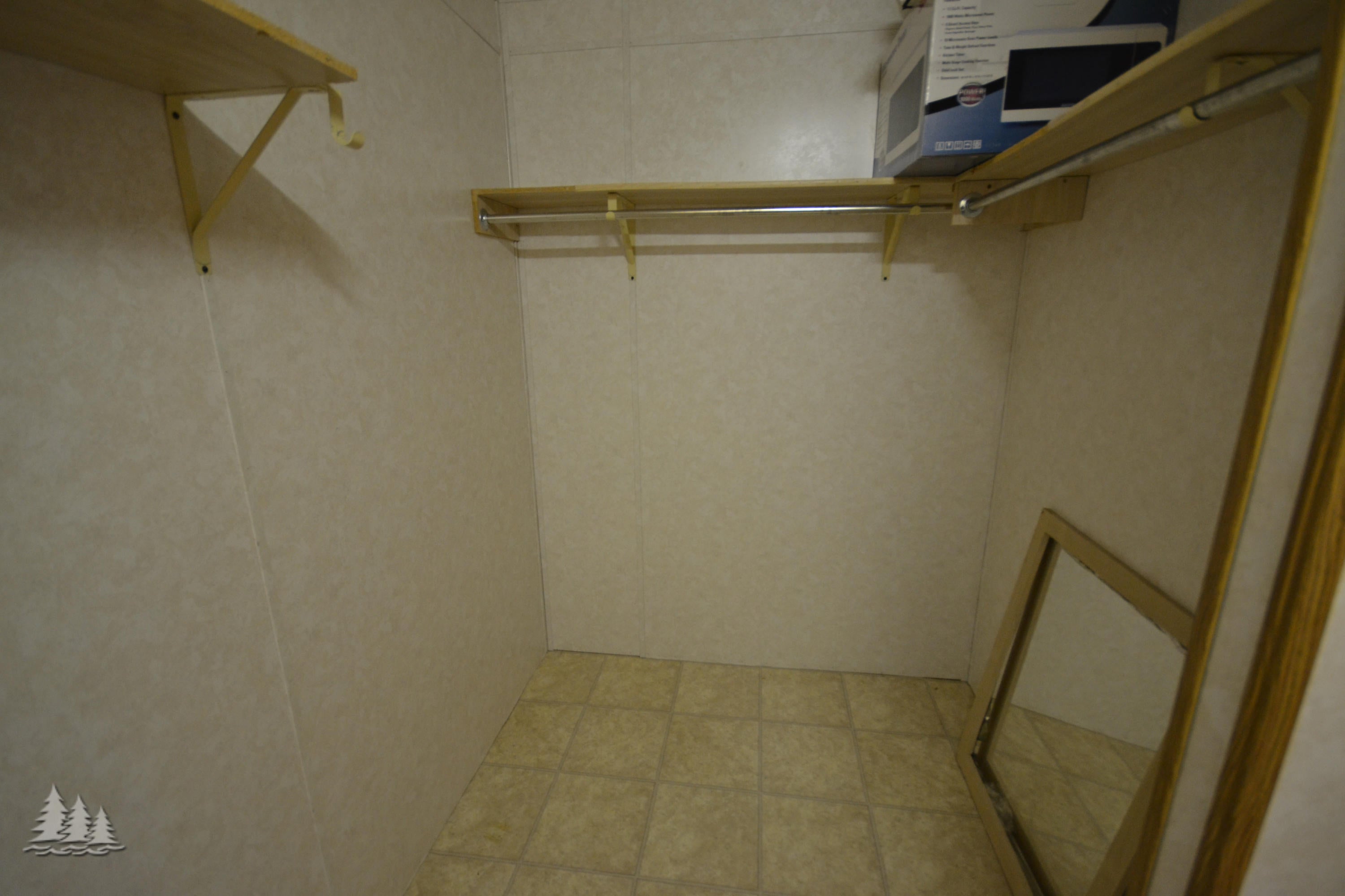 565 North Red Oak Road Lewiston, MI 49756 - Photo 18 of 42 Gallery Image 18