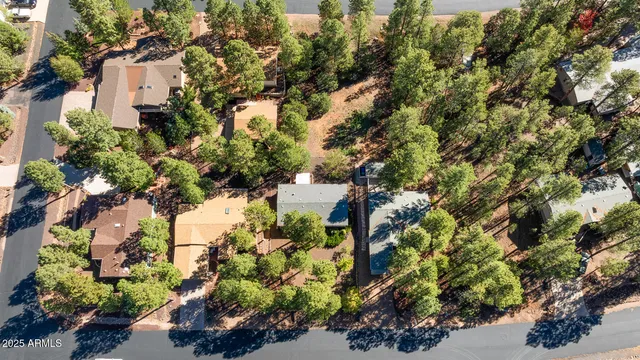 a view of a field with an outdoor space