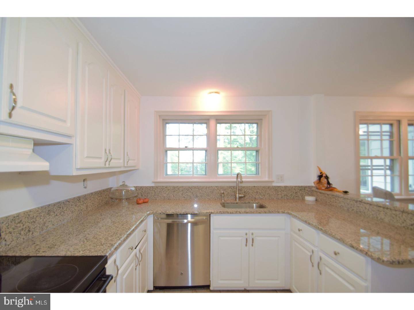 534 Custis Road Cheltenham, PA 19038 - Photo 8 of 25 Gallery Image 8