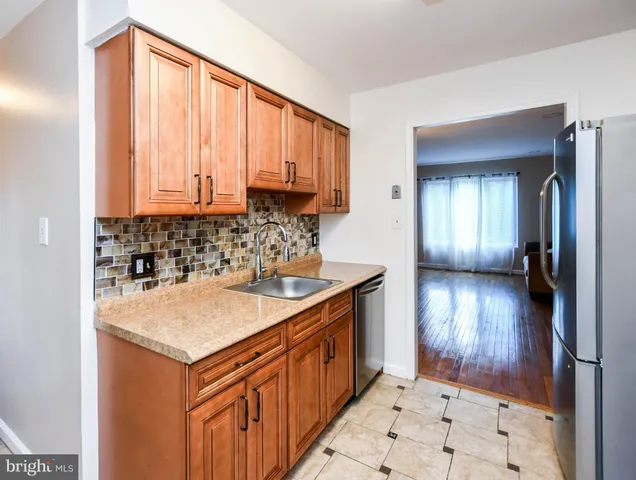 $2,600 | 7002 Cipriano Woods Court, Lanham, MD 20706