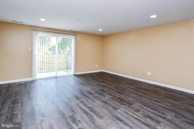 $2,600 | 7002 Cipriano Woods Court, Lanham, MD 20706