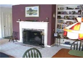 237 Old Street Road Peterborough, NH 03458 - Photo 3 of 9