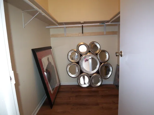 $300,000 | 1925 Georgetown Lane, Hoffman Estates, IL 60169