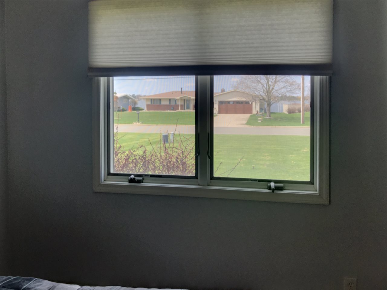 693 Holly Road Cadillac, MI 49601 - Photo 30 of 35 1860524-29.JPG