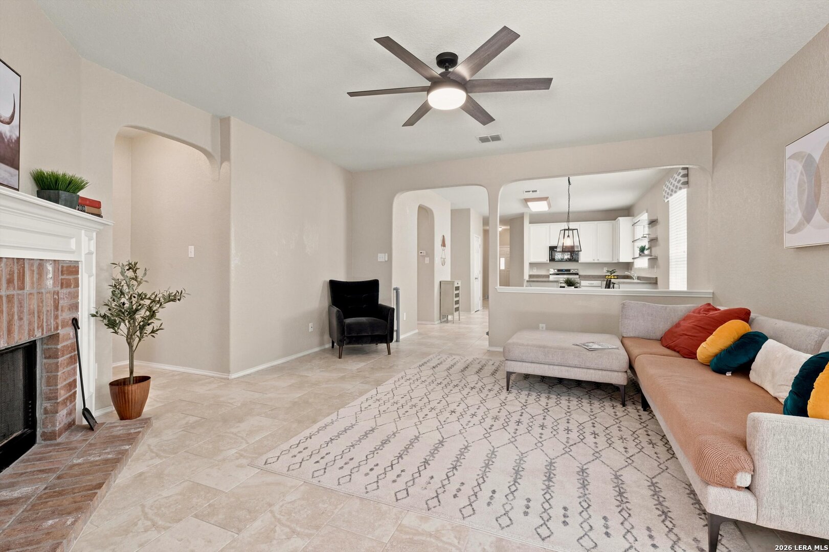 7514 Paraiso Point Boerne, TX 78015 - Photo 3 of 23