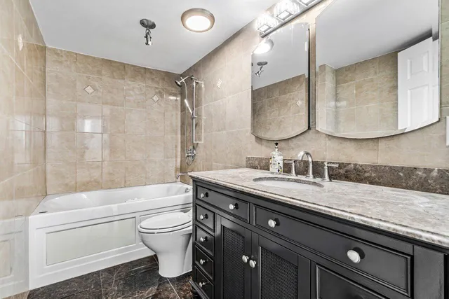 $349,000 | 5600 North Flagler Drive, Unit 505, West Palm Beach, FL 33407