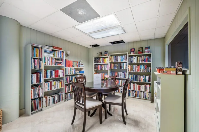 $349,000 | 5600 North Flagler Drive, Unit 505, West Palm Beach, FL 33407