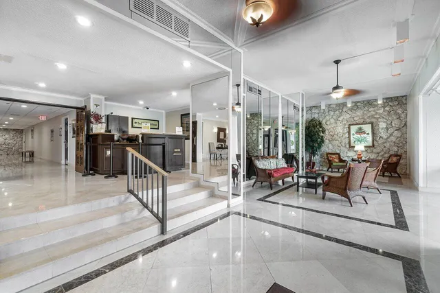 $349,000 | 5600 North Flagler Drive, Unit 505, West Palm Beach, FL 33407