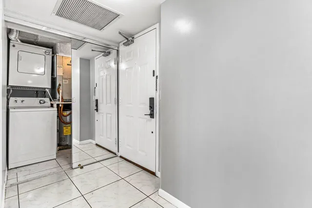 $349,000 | 5600 North Flagler Drive, Unit 505, West Palm Beach, FL 33407