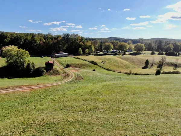 $380,000 | 481 Ellis Hardy Road, Unit 22 3 AC, Pinnacle, NC 27043