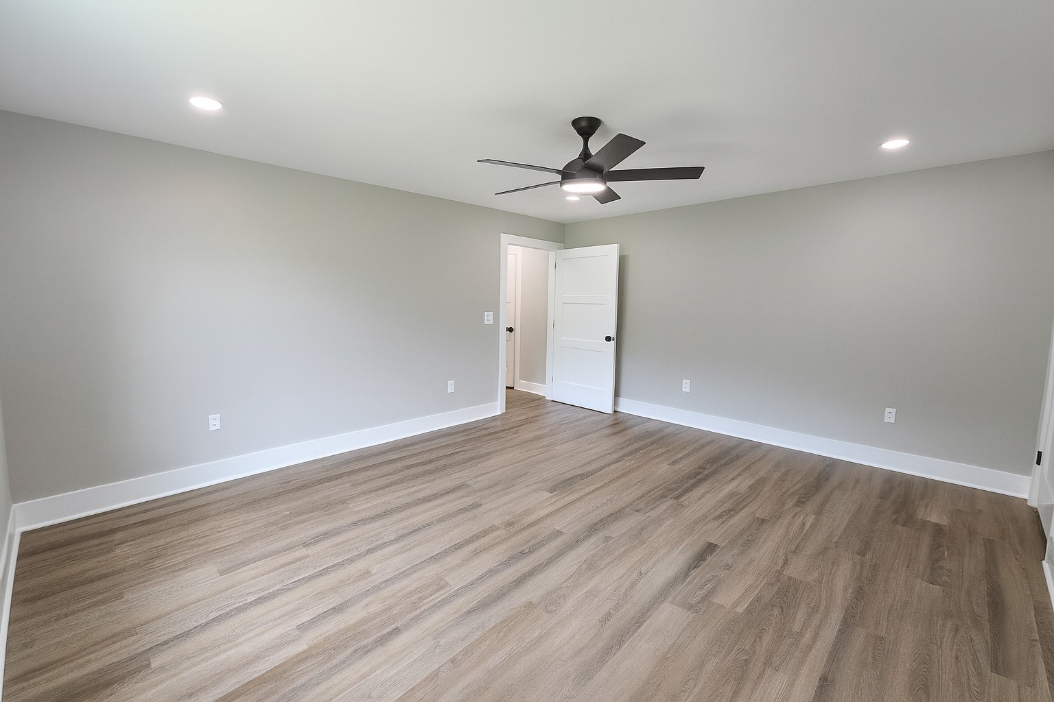 1313 Old Stage Road Dickson, TN 37055 - Photo 13 of 23 Gallery Image 13