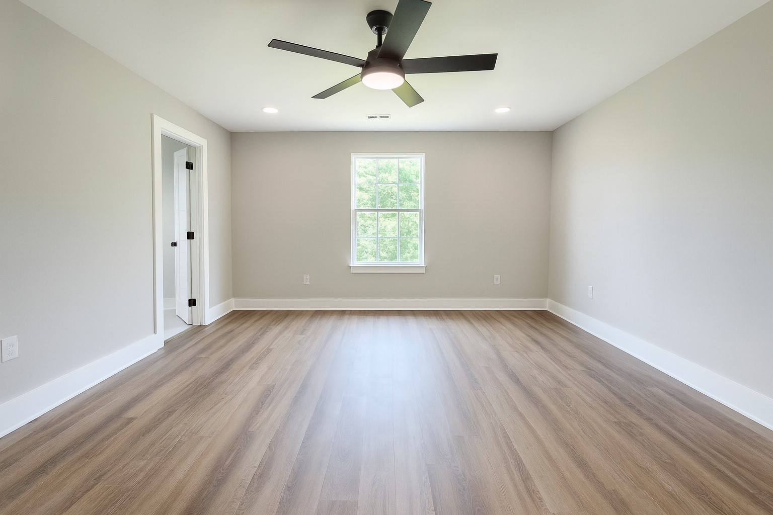 1313 Old Stage Road Dickson, TN 37055 - Photo 14 of 23 Gallery Image 14