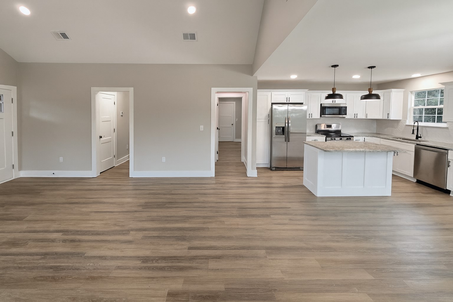 1313 Old Stage Road Dickson, TN 37055 - Photo 6 of 23 Gallery Image 6