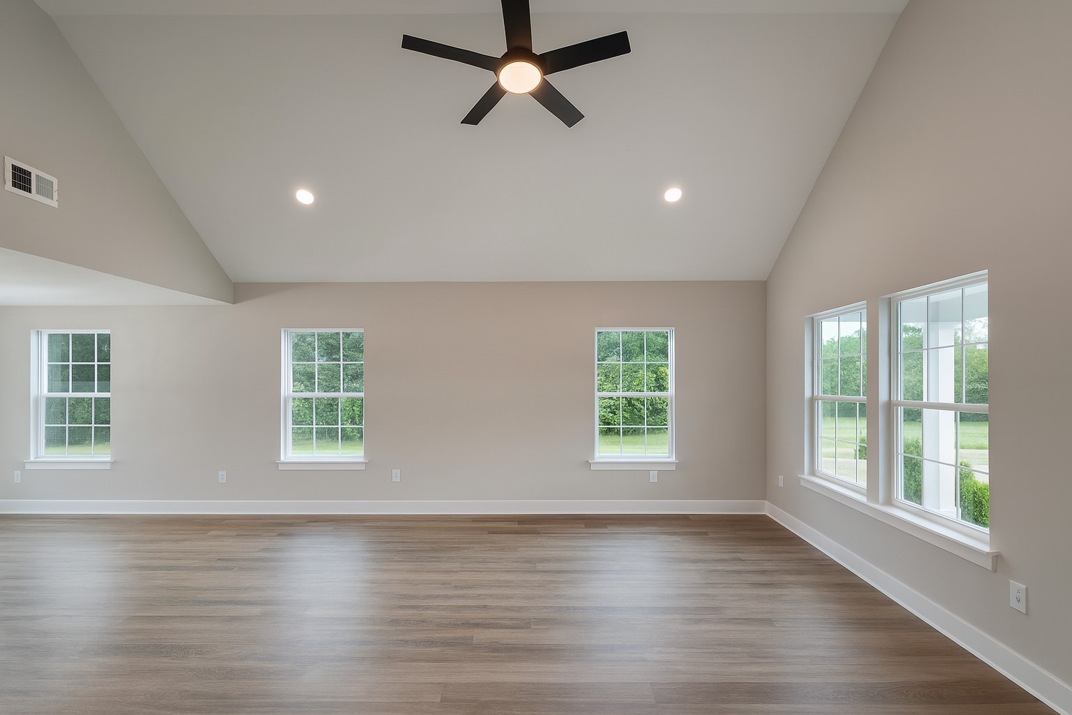 1313 Old Stage Road Dickson, TN 37055 - Photo 7 of 23 Gallery Image 7