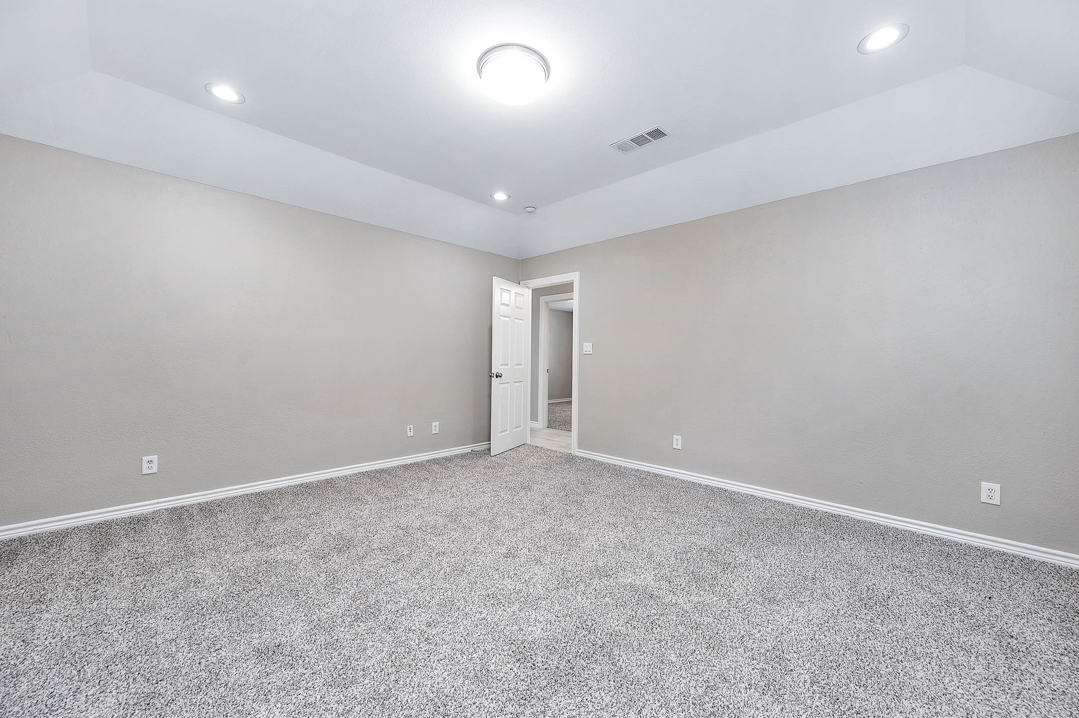 7308 Avenue R Galveston, TX 77551 - Photo 19 of 24