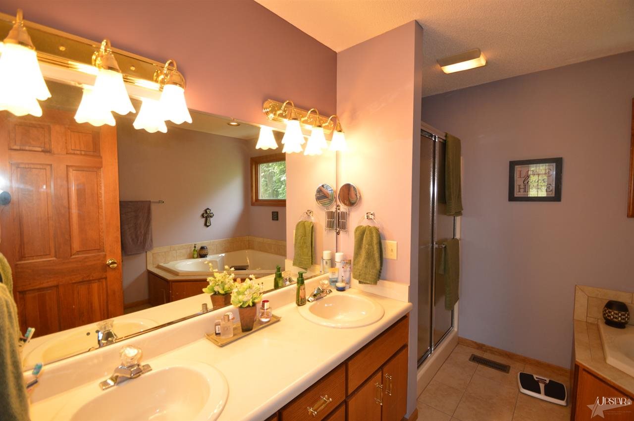 11124 Summer Chase Road Fort Wayne, IN 46818 - Photo 14 of 30 Gallery Image 14