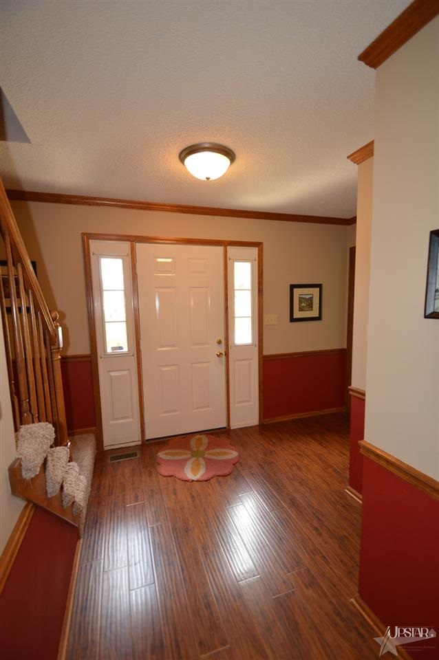 11124 Summer Chase Road Fort Wayne, IN 46818 - Photo 3 of 30 Gallery Image 3