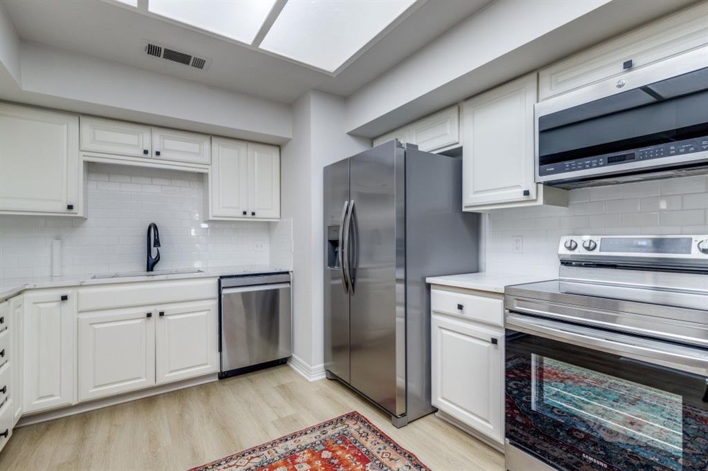 5200 Keller Springs Road, Unit 317 Dallas, TX 75248 - Photo 7 of 12