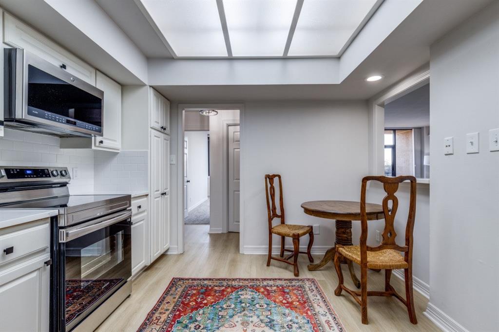 5200 Keller Springs Road, Unit 317 Dallas, TX 75248 - Photo 9 of 12