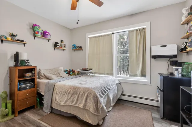 $549,000 | 1525 Roosevelt Trail, Raymond, ME 04071