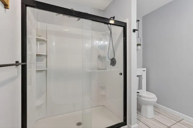 $549,000 | 1525 Roosevelt Trail, Raymond, ME 04071