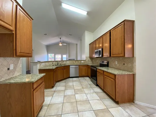 $2,500 | 1202 Madison Drive, Wylie, TX 75098