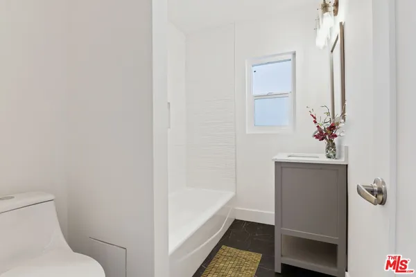 $2,450,000 | 151 South Mountain View Avenue, Los Angeles, CA 90057