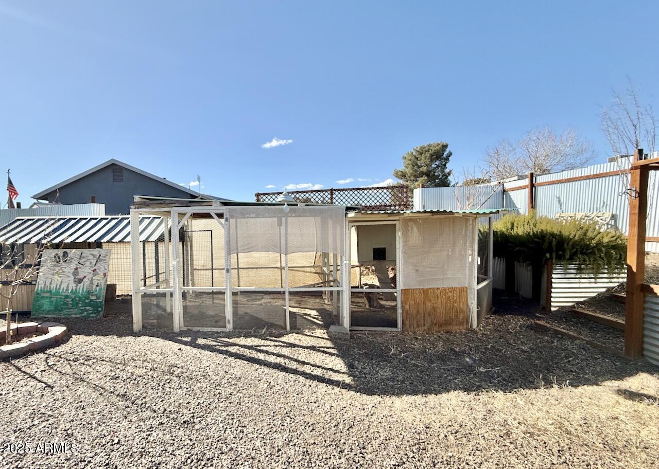 17642 East Trails End Road Mayer, AZ 86333 - Photo 35 of 43 35 Backyard Chicken Coop