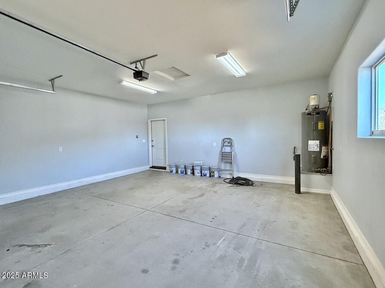 17642 East Trails End Road Mayer, AZ 86333 - Photo 43 of 43 42 Inside Garage 2