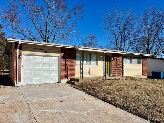 $169,900 | 1715 Beecher Drive, Dellwood, MO 63136
