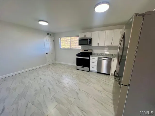 $169,900 | 1715 Beecher Drive, Dellwood, MO 63136