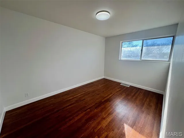 $169,900 | 1715 Beecher Drive, Dellwood, MO 63136