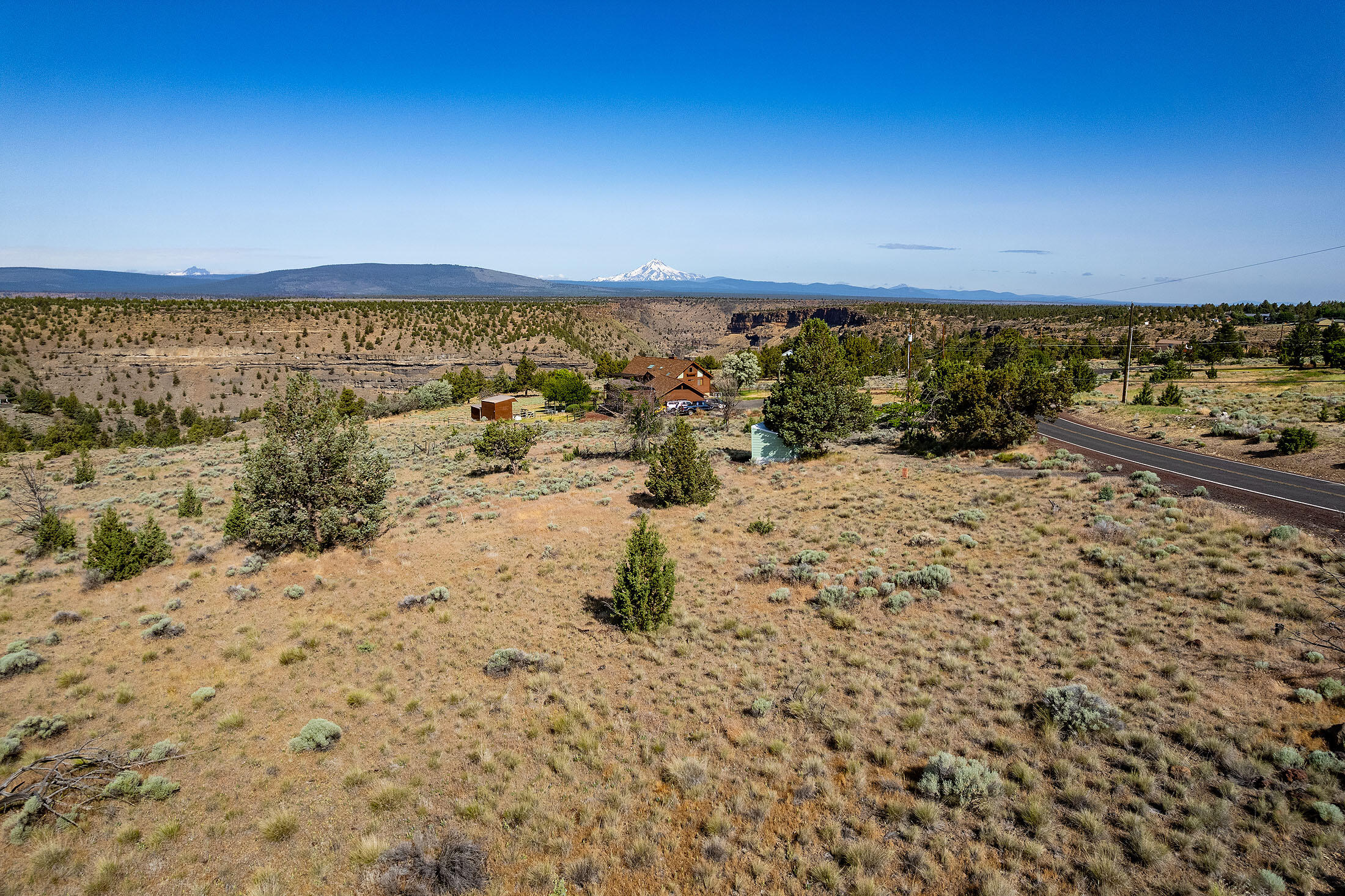 10091 Southwest Shad Road Terrebonne, OR 97760 - Photo 25 of 32