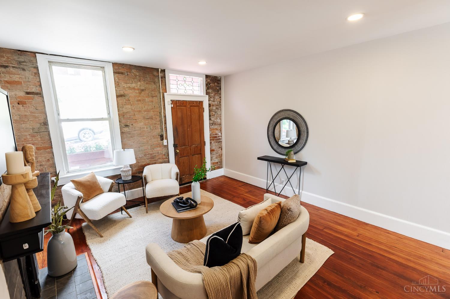 525 Boal Street Cincinnati, OH 45202 - Photo 4 of 40