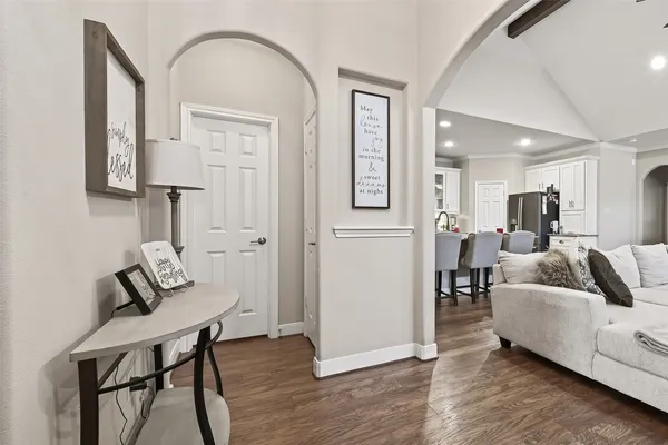 $245,000 | 2026 Que Manor Drive, Houston, TX 77090