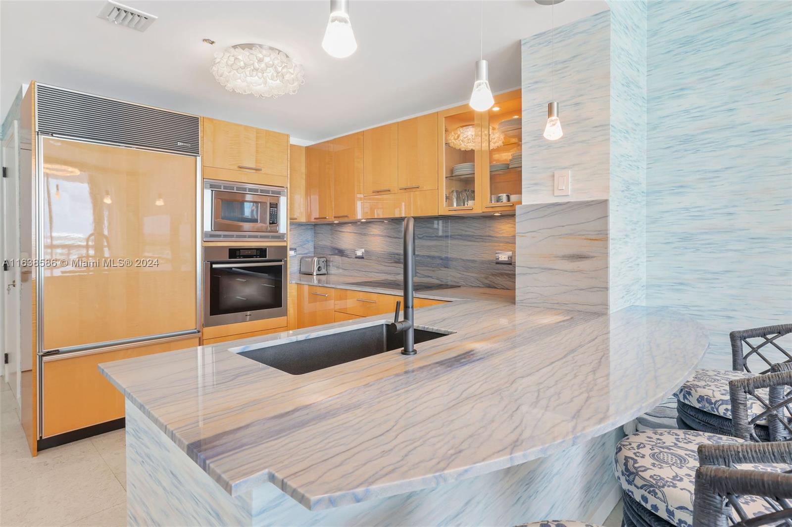 6799 Collins Avenue, Unit 1601 Miami Beach, FL 33141 - Photo 6 of 64 a room with pool table