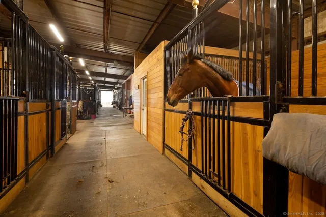 $2,750,000 | 1231-1233 Bantam Road, Litchfield, CT 06750