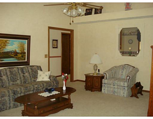 5768 Victorian Way, Unit 39 Springfield, OH 45503 - Photo 8 of 25