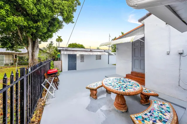 $875,000 | 943 Southwest 9th Avenue, Miami, FL 33130