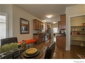 6868 Solomon Drive Troy, MI 48085 - Photo 2 of 6